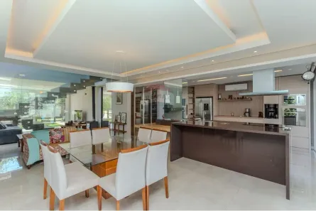 Casa com 3 Quartos à venda, 378m² no Pé de Plátano, Santa Maria