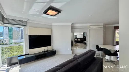 Apartamento com 3 Quartos para alugar, 132m² no Centro, Balneário Camboriú