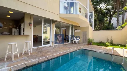 Casa com 3 Quartos à venda, 300m² no Jardim das Bandeiras, São Paulo