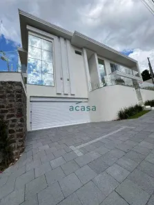 Sobrado com 3 Quartos à venda, 421m² no Centro, Cascavel