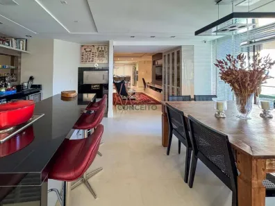 Apartamento com 3 Quartos à venda, 309m² no Centro, Florianópolis