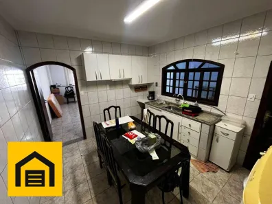 Casa com 4 Quartos para alugar, 100m² no Vila Magini, Mauá