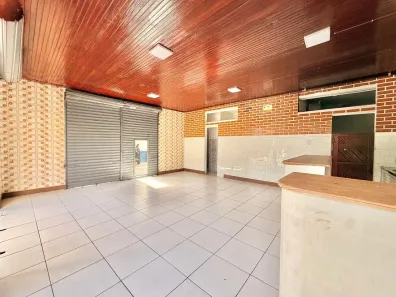 Ponto Comercial para alugar, 50m² no Campina, Belém