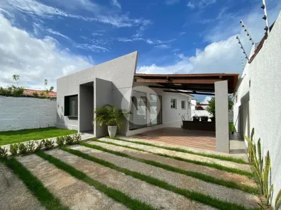 Casa com 3 Quartos à venda, 155m² no Ponta Negra, Natal