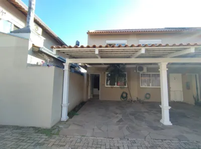 Sobrado com 2 Quartos à venda, 67m² no Rio Branco, Canoas
