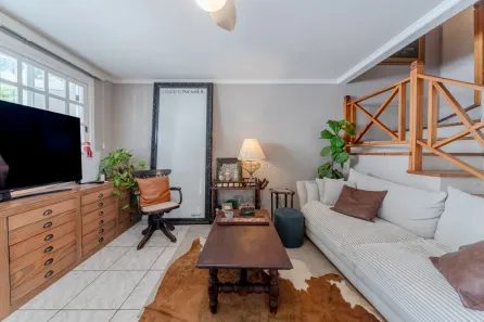 Casa de Condomínio com 3 Quartos à venda, 238m² no Jardim Isabel, Porto Alegre