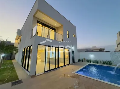 Casa de Condomínio com 3 Quartos à venda, 231m² no Jardim Cristal, Aparecida de Goiânia