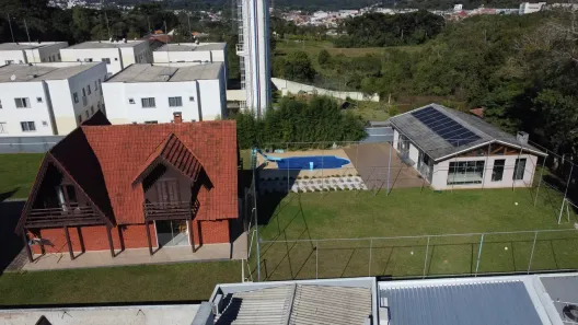 Casa com 6 Quartos à venda, 400m² no Vila Santa Terezinha, Campo Largo