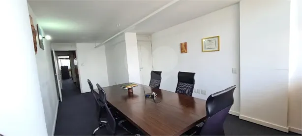 Sala Comercial à venda, 100m² no Bela Vista, São Paulo