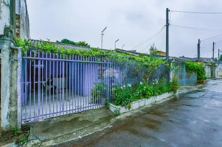 Casa com 2 Quartos à venda, 88m² no Sítio Cercado, Curitiba