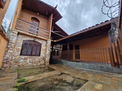Casa com 5 Quartos à venda, 284m² no Lagoa, Belo Horizonte
