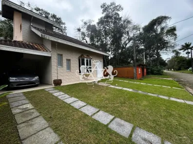 Sobrado com 3 Quartos à venda, 160m² no Mar Verde II, Caraguatatuba