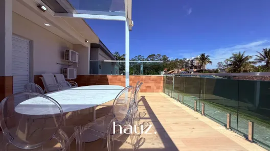 Casa com 4 Quartos à venda, 213m² no São Lourenço, Bertioga