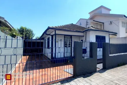 Casa com 4 Quartos à venda, 214m² no Balneário, Florianópolis