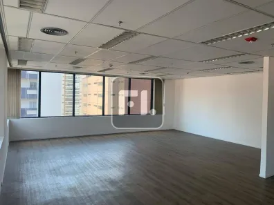 Sala Comercial à venda, 143m² no Cidade Monções, São Paulo
