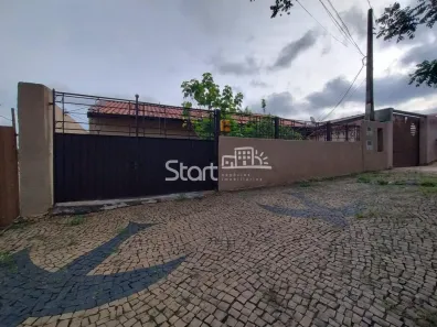 Casa com 2 Quartos para alugar, 104m² no Parque São Quirino, Campinas
