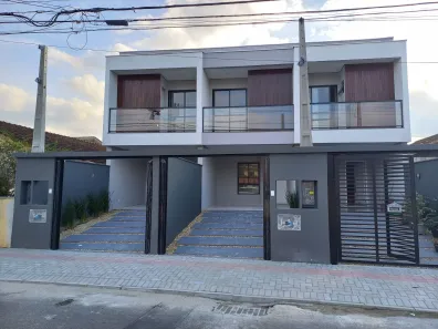 Sobrado com 3 Quartos à venda, 107m² no Costa e Silva, Joinville