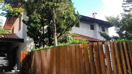 Casa de Condomínio com 4 Quartos para alugar, 320m² no Granja Viana, Cotia