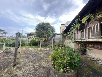 Casa com 2 Quartos à venda, 177m² no Alvorada, Contagem