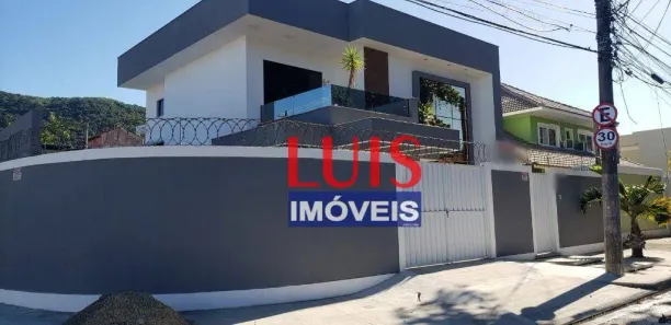 Casa com 4 Quartos à venda, 135m² no Piratininga, Niterói