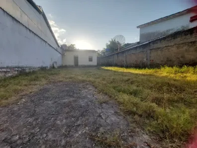 Casa com 2 Quartos à venda, 280m² no Barreiro, Alagoinhas