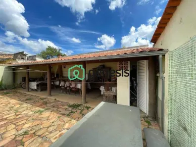 Casa com 3 Quartos à venda, 213m² no Betânia, Belo Horizonte