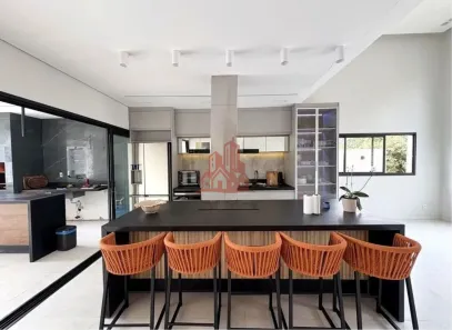 Casa de Condomínio com 3 Quartos à venda, 200m² no Capuava, Embu das Artes