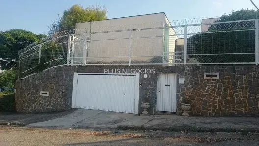 Imóvel Comercial com 1 Quarto para alugar, 559m² no Vila Trujillo, Sorocaba