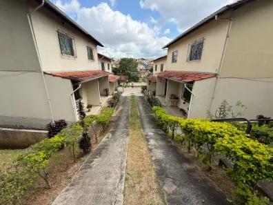 Casa com 2 Quartos à venda, 100m² no Céu Azul, Belo Horizonte