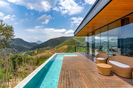 Casa de Condomínio com 4 Quartos à venda, 276m² no Araras, Petrópolis