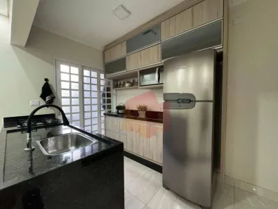 Sobrado com 4 Quartos à venda, 200m² no Jardim São Camilo, Santa Bárbara D'Oeste