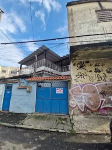Casa com 2 Quartos para alugar, 130m² no Venda da Cruz, São Gonçalo