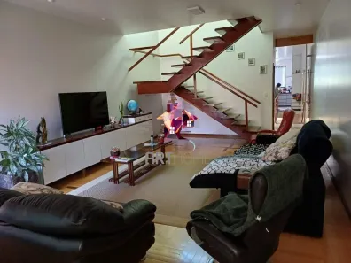 Sobrado com 3 Quartos à venda, 300m² no Parque das Nações, Santo André