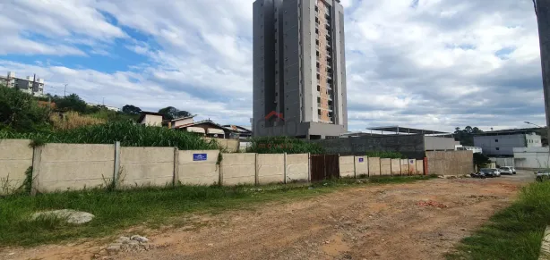 Lote/Terreno à venda, 300m² no Aeroporto, Juiz de Fora