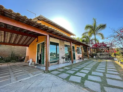 Fazenda/Sítio com 3 Quartos à venda, 2009m² no Benfica, Juiz de Fora