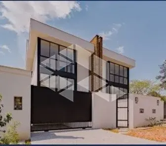 Casa com 3 Quartos à venda, 237m² no América, Joinville