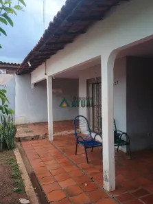 Casa com 3 Quartos à venda, 80m² no Waldemar Hauer, Londrina