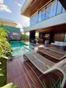 Casa de Condomínio com 4 Quartos à venda, 365m² no Cidade Alpha, Eusébio