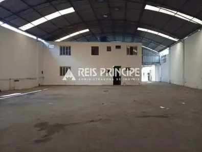 Galpão/Depósito/Armazém para alugar, 1100m² no Pechincha, Rio de Janeiro