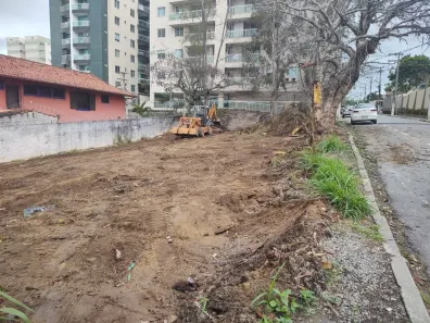 Lote/Terreno à venda, 450m² no Glória, Macaé