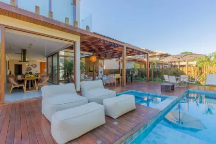 Casa de Condomínio com 5 Quartos à venda, 520m² no , Mata de São João