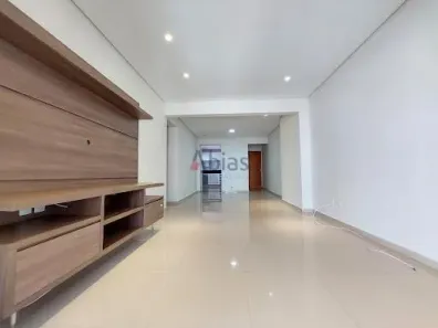 Apartamento com 3 Quartos para alugar, 130m² no Centro, São Carlos