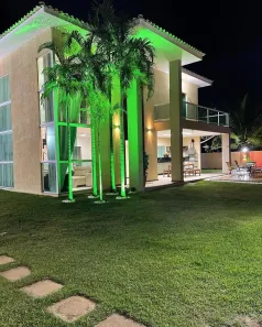 Casa de Condomínio com 4 Quartos à venda, 255m² no Barra do Jacuípe, Camaçari