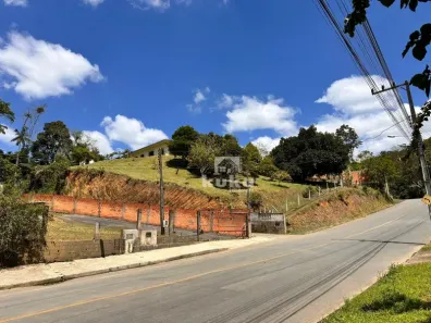 Casa com 3 Quartos à venda, 2776m² no Tifa Martins, Jaraguá do Sul