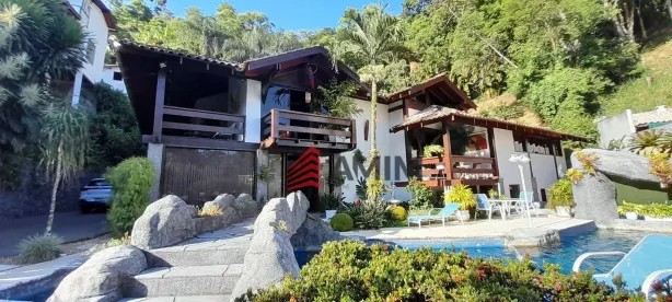 Casa de Condomínio com 4 Quartos à venda, 551m² no Itaipu, Niterói