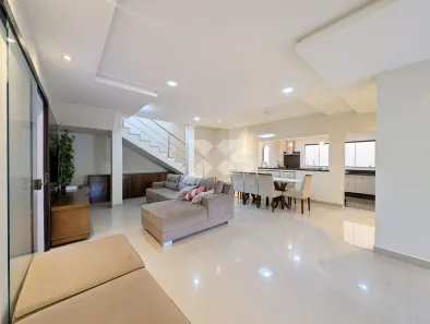 Casa de Condomínio com 3 Quartos à venda, 249m² no Operária, Londrina