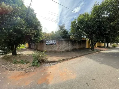 Casa com 3 Quartos à venda, 188m² no Jardim Presidente, Goiânia