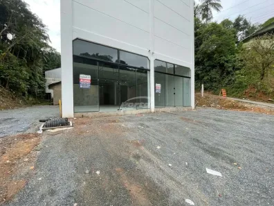 Galpão/Depósito/Armazém para alugar, 285m² no Garcia, Blumenau