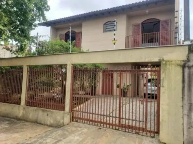 Sobrado com 4 Quartos à venda, 160m² no Cafezal, Londrina