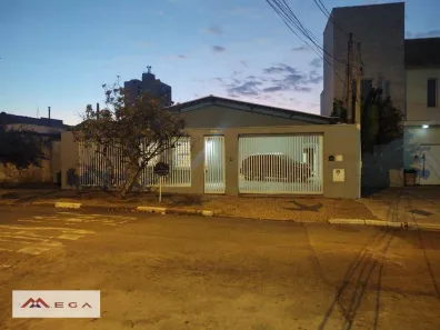Casa com 3 Quartos à venda, 147m² no Jardim Chapadão, Campinas